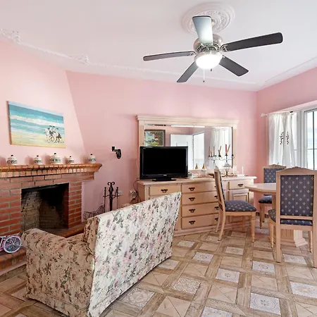 Casa Angela Holiday home *